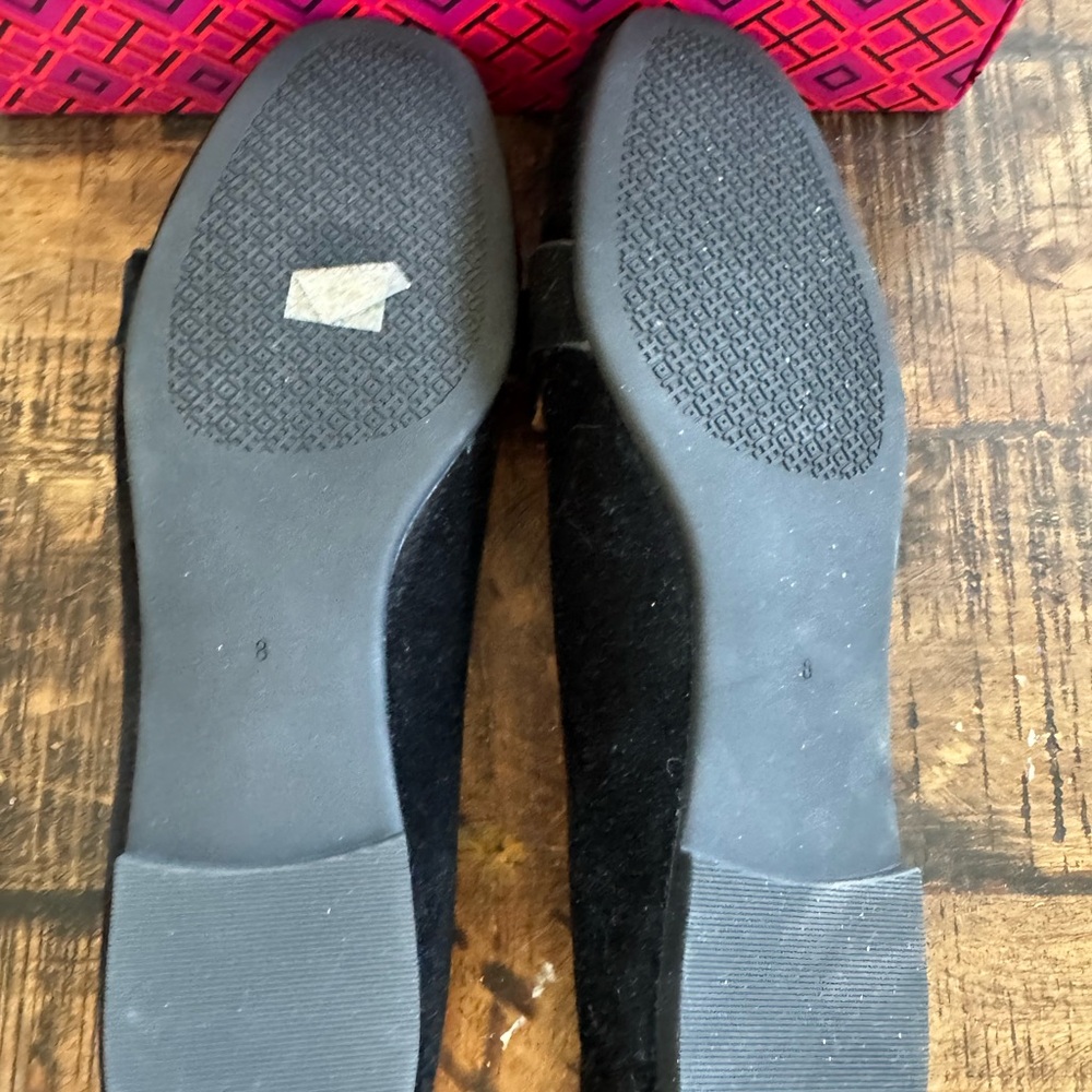 Tory Burch Marsden Flats in Perfect Black. - Picture 3 of 5